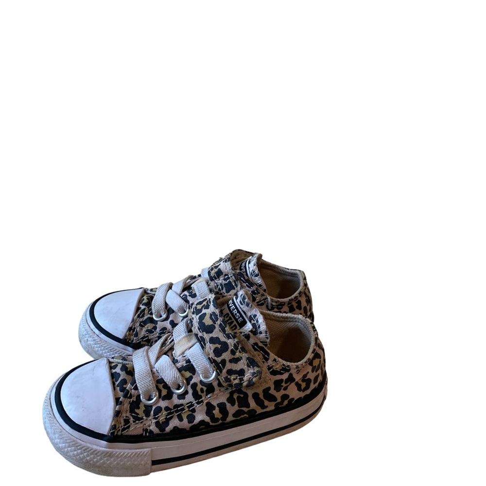 Toodler converse size 5
